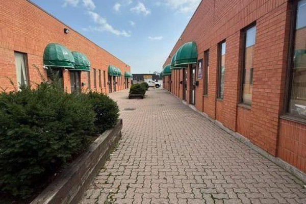 18 - 1085 Bellamy Road N, Toronto, ON M1H3C7 Photo 3