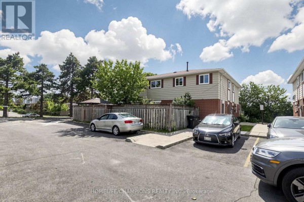18 - 18 San Vito Way, Toronto, ON, photo 2