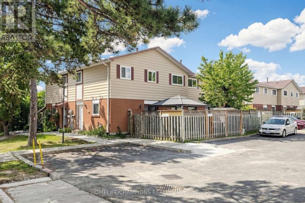 18 - 18 San Vito Way, Toronto, ON, photo 3