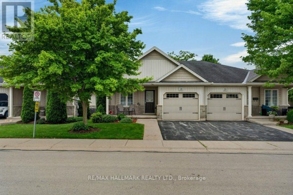 18 - 22 Jenny Crescent, West Lincoln, ON, photo 2
