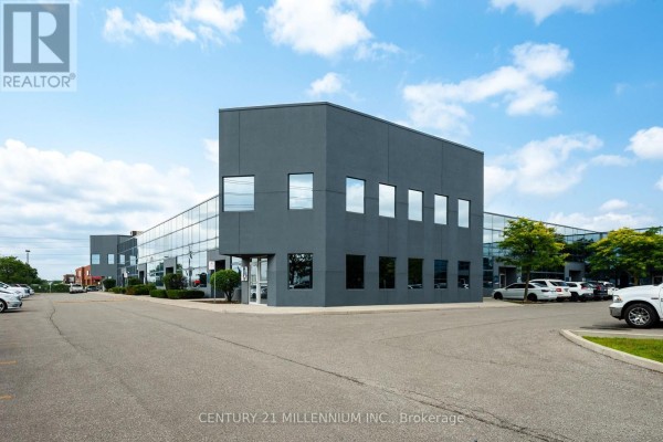 18 - 2355 Derry Road E, Mississauga, ON L5S1V6 Photo 2