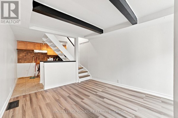 18 - 325 Jarvis Street, Toronto, ON, photo 2