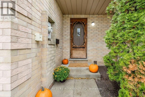 18 - 531 High Street, Orillia, ON L3V4X9 Photo 3