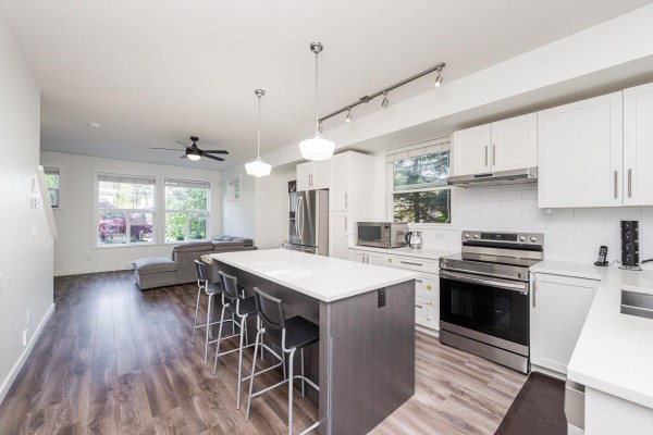 18 14905 60 Avenue, Surrey, BC V3S5E9 Photo 5