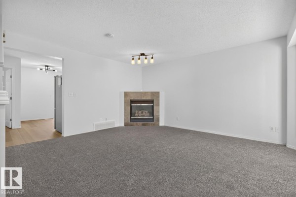 Bedroom 2 - #18 15128 22 St Nw, Edmonton, AB T5Y2W5 Photo 5