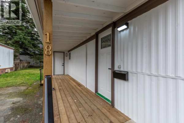 18 21163 Lougheed Highway, Maple Ridge, BC V2X2R4 Photo 5