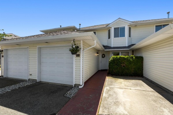 18 21928 48 Avenue, Langley, BC V3A8H1 Photo 4
