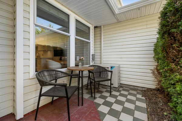 18 21928 48 Avenue, Langley, BC V3A8H1 Photo 5