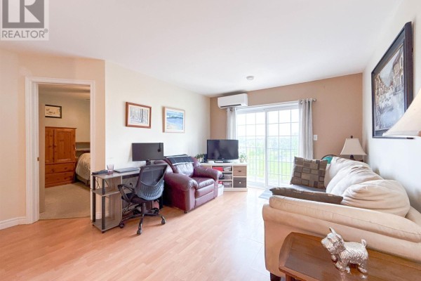 Bath (# pieces 1-6) - 18 33 Glen Stewart Drive, Stratford, PE C1A1A0 Photo 5