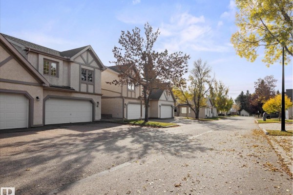 Kitchen - #18 57a Erin Ridge Dr, St  Albert, AB T8N6G1 Photo 3