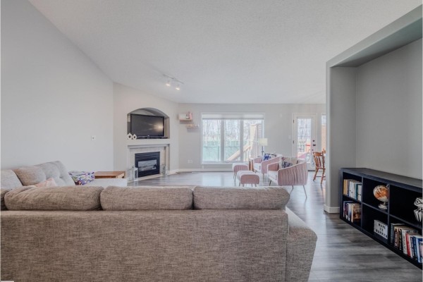Bedroom 2 - #18 64 Blackburn Sw, Edmonton, AB T6W1C1 Photo 5