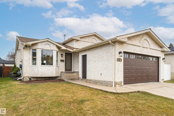 Dining room - 18 Aberdeen Wy, Stony Plain, AB T7Z1K1 Photo 2