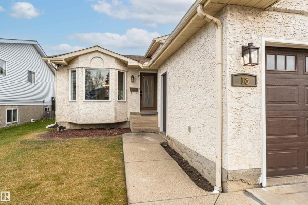 Kitchen - 18 Aberdeen Wy, Stony Plain, AB T7Z1K1 Photo 3
