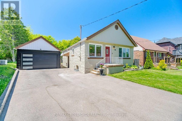 18 Adanac Drive, Toronto, ON, photo 3