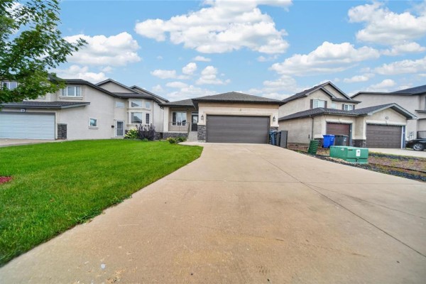 Primary Bedroom - 18 Allincite Road, Winnipeg, MB R2P1S9 Photo 2