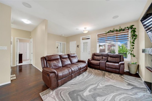 Bedroom - 18 Allincite Road, Winnipeg, MB R2P1S9 Photo 4
