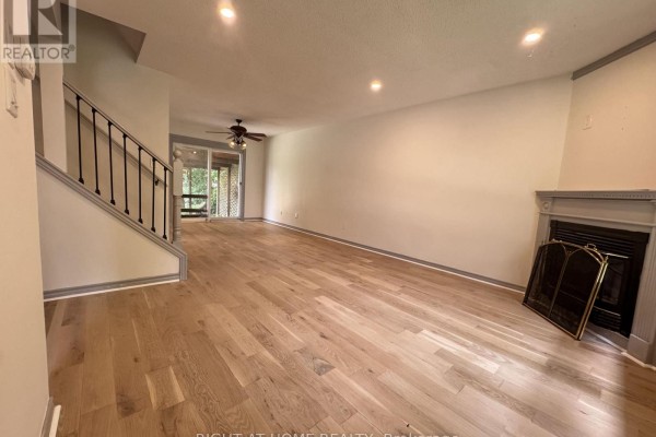 18 Annamaria Drive, Georgina, ON L4P3H6 Photo 4