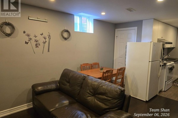Dining room - Bsmt - 18 Bobcat Terrace, Toronto, ON M1B6G6 Photo 2
