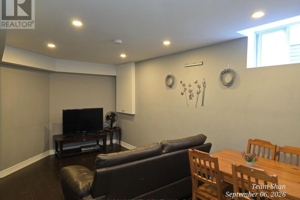 Bsmt - 18 Bobcat Terrace, Toronto, ON M1B6G6 Photo 5