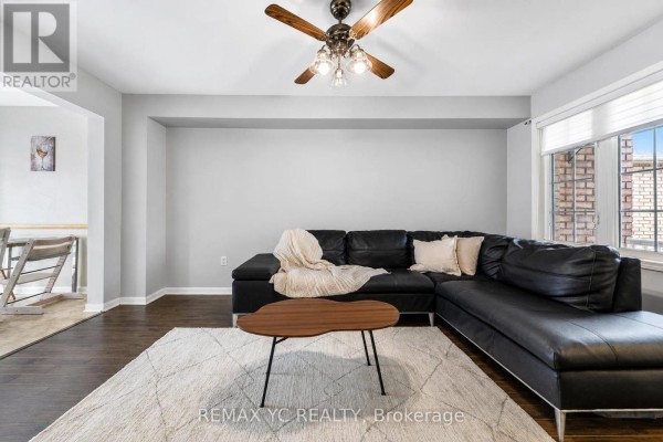 18 Coleman Drive, Barrie, ON, photo 3