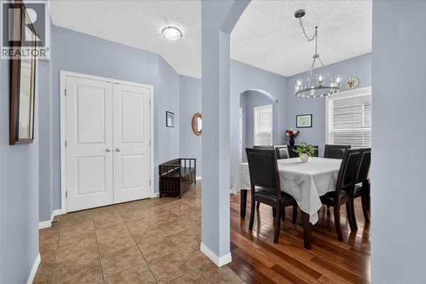 Breakfast - 18 Copperstone Drive Se, Calgary, AB T2Z0P2 Photo 5