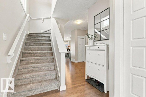 Family room - 18 Currant Cr, Fort Saskatchewan, AB T8L0R9 Photo 4