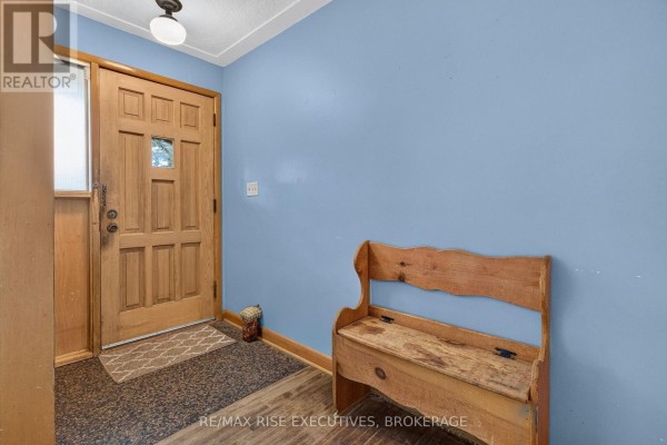 Primary Bedroom - 18 Dalgleish Avenue, Kingston), ON K7K5H6 Photo 4