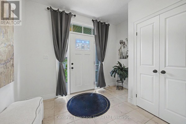 18 Darlison Drive, Zorra, ON N0M2M0 Photo 5