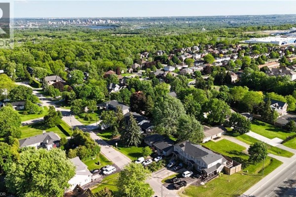 18 Dennis Avenue, Waterdown, ON, photo 2