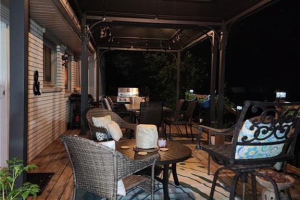 18 Dennis Avenue, Waterdown, ON, photo 3