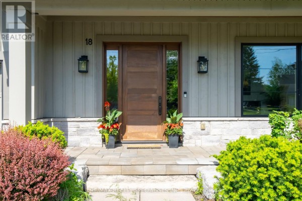 18 Florence Drive, Oakville, ON, photo 2