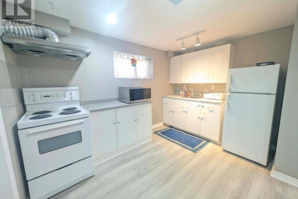 18 Frazer Road, Ajax, ON L1S4B2 Photo 4