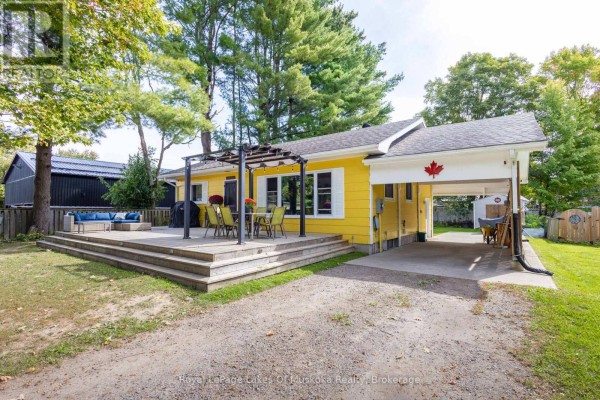 Bedroom 3 - 18 Gow Street, Bracebridge, ON P1L1J8 Photo 5