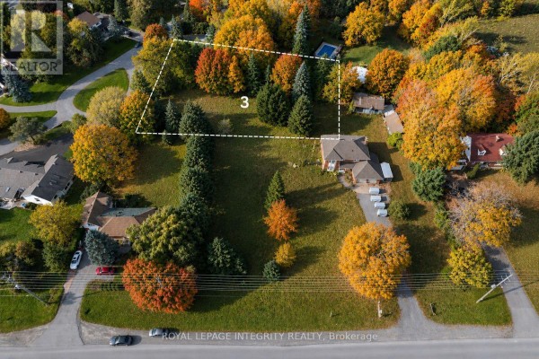 18 Howard Court, Ottawa, ON K2J3Z8 Photo 3