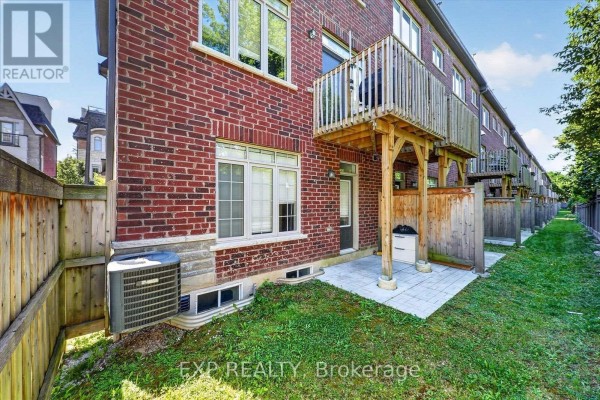 18 Ingleside Street, Vaughan, ON L4L0H9 Photo 4