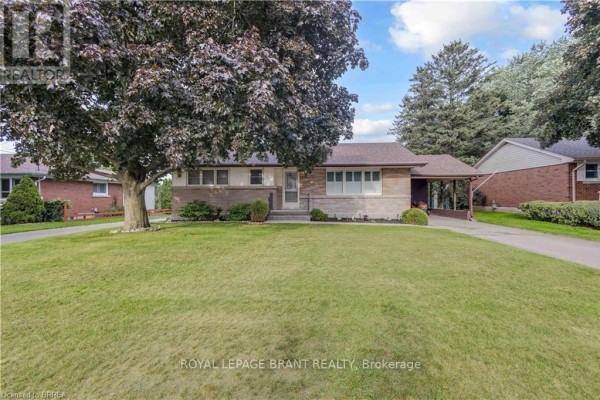 18 Kingsmount Crescent, Brantford, ON, photo 2