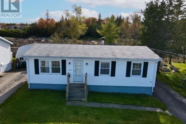 Bedroom - 18 Laben Drive, Sydney, NS B1S3A5 Photo 3