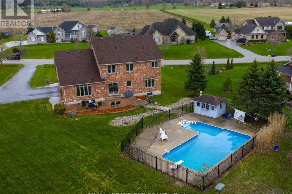 18 Leenders Lane, Erin, ON N0B1T0 Photo 3