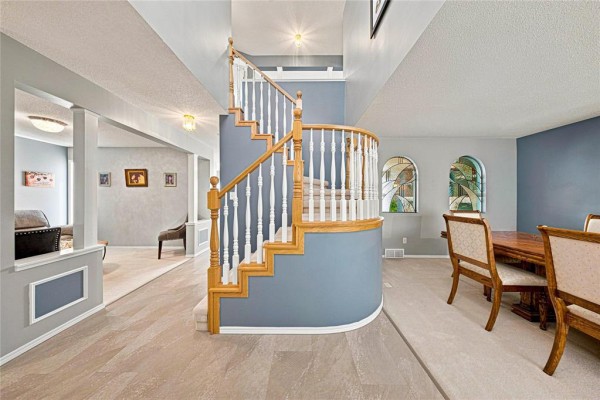 18 Lessard Place, Winnipeg Residential Sold $549,900