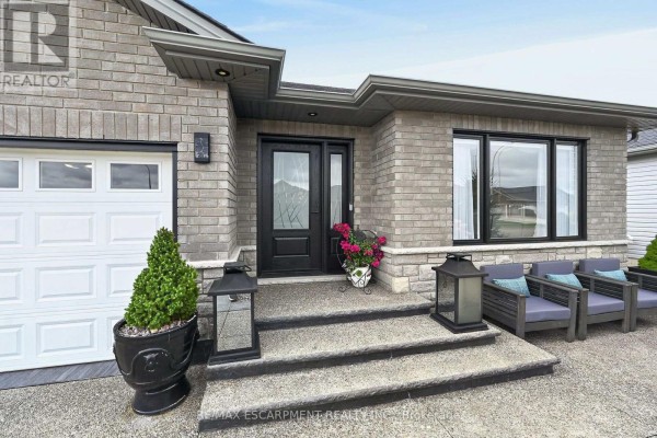 Kitchen - 18 Linda Crescent, Haldimand, ON N0A1H0 Photo 4