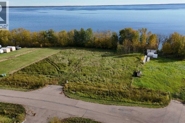 18 Lloyd Lines Way, Rural Lac La Biche County, AB, photo 2