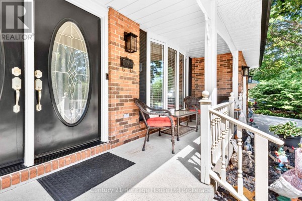 18 Locust Crescent, London South, ON N6E2K2 Photo 4