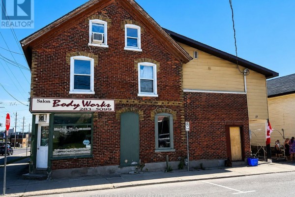 18 Market Street N, Smiths Falls, ON, photo 2