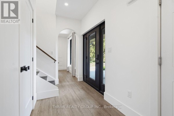Laundry room - 18 Mcnab Street, Strathroy Caradoc, ON N7G2E9 Photo 5