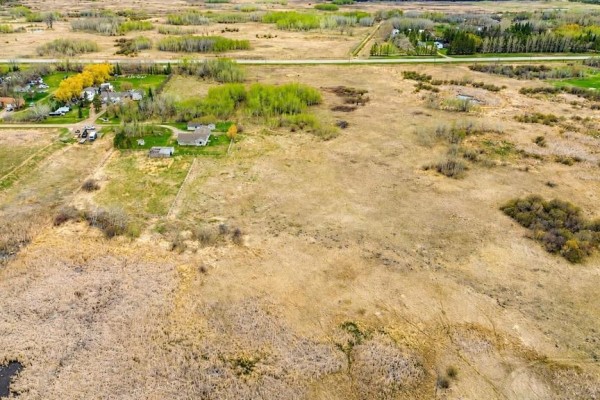 18 Meadow Drive E, Brandon, MB R7A5Y2 Photo 3