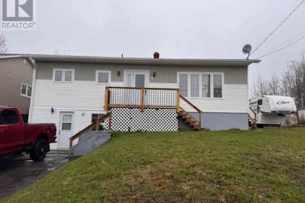 Bath (# pieces 1-6) - 18 Miller Road, Lewisporte, NL A0G3A0 Photo 4