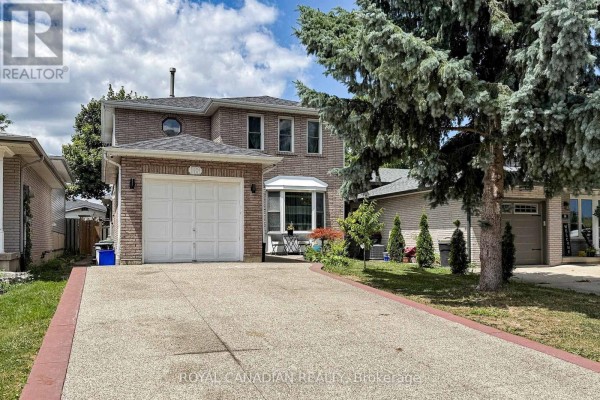 18 Millpond Place, Hamilton, ON, photo 2