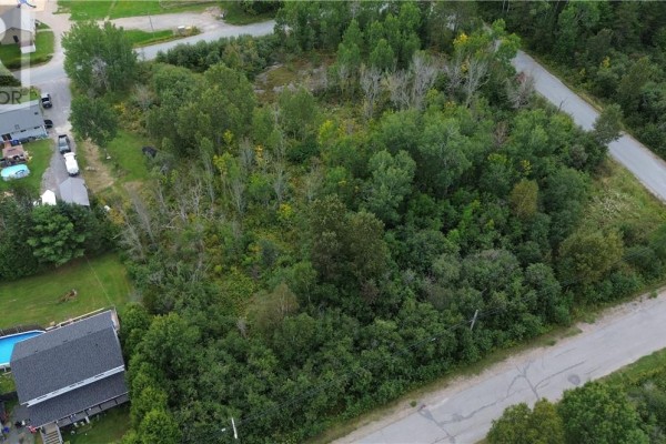 18 Paul Street, Whitefish, ON, photo 2