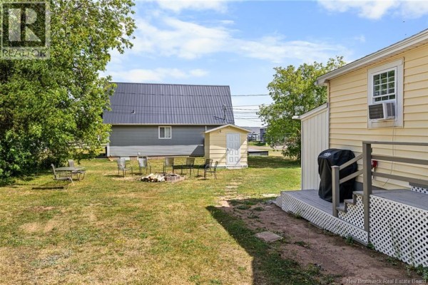 18 Pelican Avenue, Grand Barachois, NB, photo 2