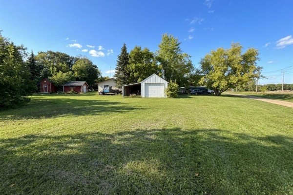 Mud room - 18 Railway Avenue, Libau, MB R0E1C0 Photo 4